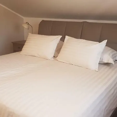 Stegic Apartamento *