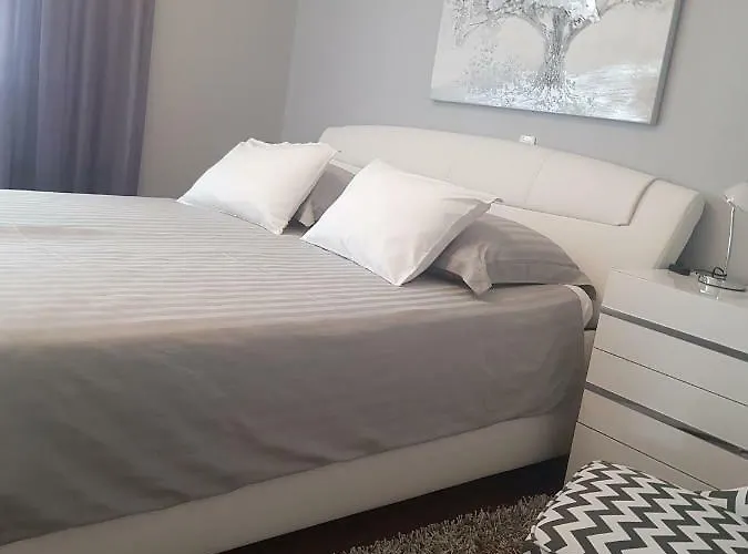 Stegic 公寓 希贝尼克